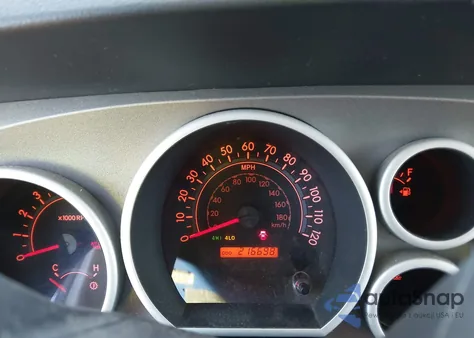 2013 Toyota Tundra Grade 4.6L V8 z USA, uszkodzony, nr VIN 5TFUM5F17DX047641